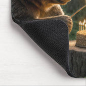 Bär mit Freunden, die Marshmallows über einer Tort Mousepad (Ecke)