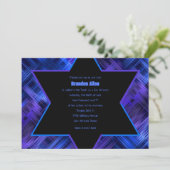 Bar Mitzvah Blau und Lila Abstrakte Kariert Einladung (Stehend Vorderseite)