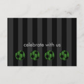 Bar Mitzvah Emerald Green und Black Soccer Ball Einladung (Vorderseite)