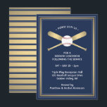 Bar Mitzvah Empfang Details Baseball Themenparty Begleitkarte<br><div class="desc">Kompliment an marineblauen und goldenen Geburtstagsparty oder Bar mitzvah Einladungen mit eleganten Baseball-Thema Empfang-Gehäusekarten. Der gesamte Text ist nach Bedarf einfach zu anpassen oder zu löschen. Die Karte enthält alle Festlichkeiten Ihrer Wahl, wie z.B. Ort des Party, Datum, Uhrzeit, Website, Hosts, etc. Das Design umfasst Baseballschläger aus Imitaten, Deko der...</div>