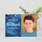Bar Mitzvah Foto Blue Galaxy Watercolor Agate Einladung (Stehend Vorderseite)