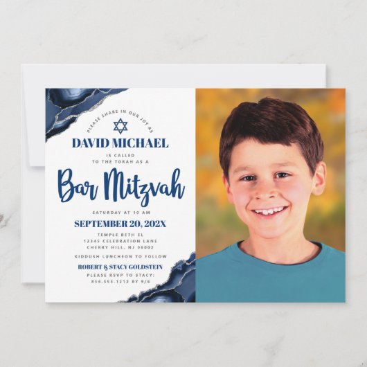 Bar Mitzvah Foto Modern Navy Blue Agate Script Einladung (Vorderseite)