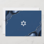 Bar Mitzvah Foto Modern Navy Blue Agate Script Einladung (Rückseite)