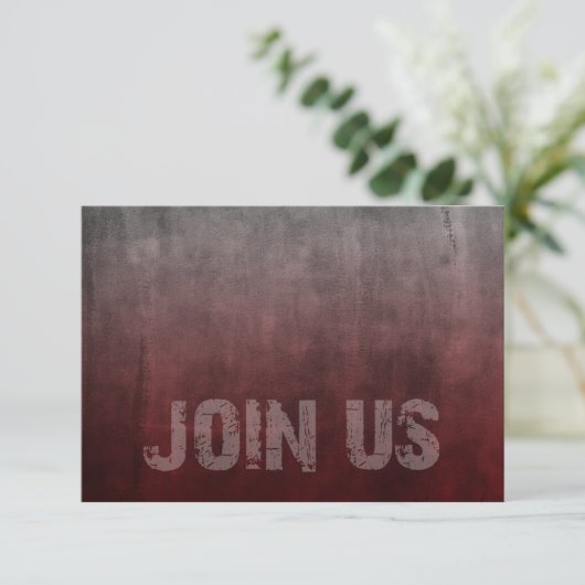 Bar Mitzvah Grunge Red RSVP Card (Stehend Vorderseite)