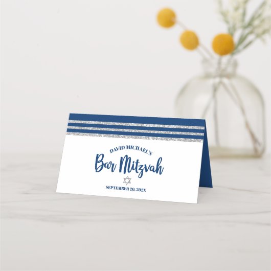 Bar Mitzvah Modern Navy Blue Silver Tallit Script Platzkarte (Rückseite)