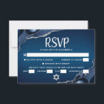 Bar Mitzvah Navy Blue Ombre Agate Cooles Skript RSVP Karte<br><div class="desc">Seien Sie stolz, freuen Sie sich und feiern Sie diesen Meilenstein Ihres Lieblings-Bar Mitzvah mit dieser coolen, einzigartigen, modernen, personalisierten UAWG Insert-Karte für Ihre Veranstaltung! Die Typografie der weißen Schrift und der Star of David überlagern einen tiefmarineblau ombre Hintergrund mit Stahlblau-Age mit silbernen Imitaten Akzente. Personalisieren Sie den benutzerdefinierten Text...</div>