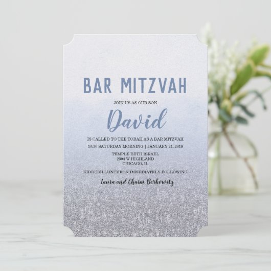 Bar Mitzvah Ombre Blue Einladung (Stehend Vorderseite)