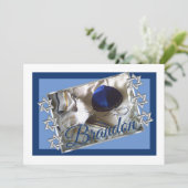 Bar Mitzvah Tallit und Kippah Einladung (Stehend Vorderseite)