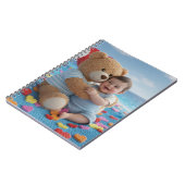 Bär umarmt ein Baby Notizblock (Linke Seite)