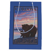 Bär und CUB - Cordova, Alaska Mittlere Geschenktüte (Rückseite)