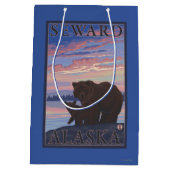 Bär und CUB - Seward, Alaska Mittlere Geschenktüte (Rückseite)
