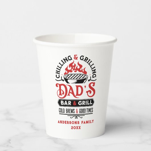 Bar- und Grilldesign von Papa 2 Pappbecher (Links)