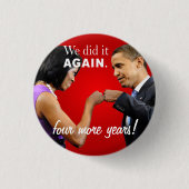 Barack und Michelle Obama Siegfauststoß Button (Vorderseite)