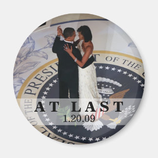 Barack und Michelle Obama tanzen bei der Eröffnung Magnet