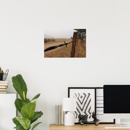 Barb Wire Fence Poster (Heimbüro)