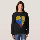 Barbadian Flag Herz Sweatshirt (Vorne ganz)