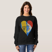 Barbadian Sint Maartener Flag Herz Sweatshirt (Vorne ganz)