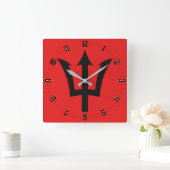 Barbados Trident Square Wall Clock Quadratische Wanduhr (Zuhause)