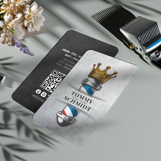 Barber Hair Shop Royal Crown Barber Pole QR Code Visitenkarte
