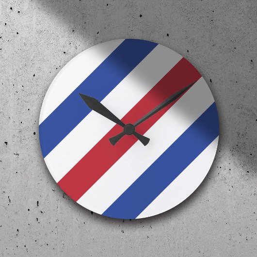Barber Shop Haare Stylist Minimalistisch Blue Red Runde Wanduhr