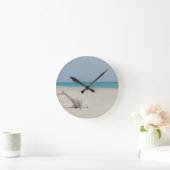 Barbuda Driftwood Beach Runde Wanduhr (Zuhause)