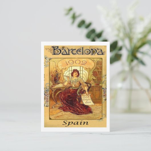 Barcelona, Spanien, Frau, die einen Brief schreibt Postkarte (Stehend Vorderseite)