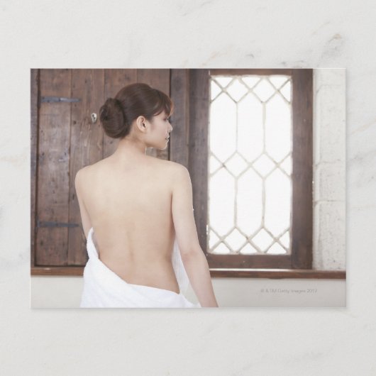 Bare Back of Young Woman Postkarte (Vorderseite)