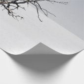BARE BAUM INMITTEN DES SCHNEES GESCHENKPAPIER (Ecke)