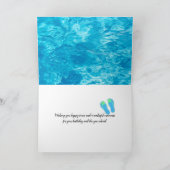 Bare Füße mit Blume im Pool Karte (Innenseite)
