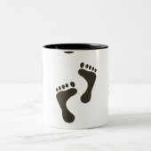 Bare Füße Zweifarbige Tasse (Mittel)