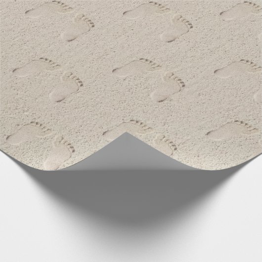 Barefoot Prints in Beach Sand Geschenkpapier (Ecke)
