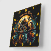 Bären feiern Halloween unter einem unschönen Himme Quadratische Wanduhr (Winkel)