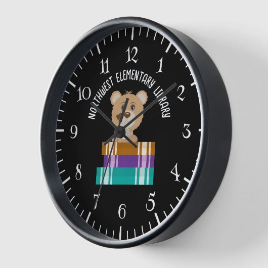 Bärenbücher - Schulbibliothek - Uhr (Winkel)