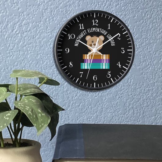 Bärenbücher - Schulbibliothek - Uhr
