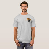 Bärenfarben Bärenhalterung T-Shirt (Vorne ganz)