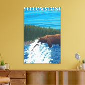 Bärenfischerei im Fluss - Yellowstone National Leinwanddruck (Insitu (Wohnzimmer))