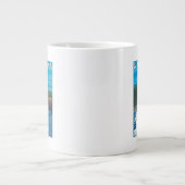 Bärenfischerei in Fluss - Montana Jumbo-Tasse (Vorderseite)