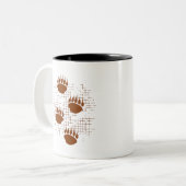 Bärenkuppenstücke auf gerötetem Hintergrund Zweifarbige Tasse (Vorderseite Links)