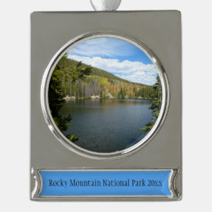 Bärensee im Rocky Mountain National Park Banner-Ornament Silber
