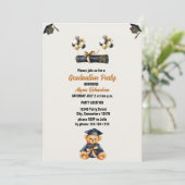 Bärenteddy and hats Graduation Party Einladung (Stehend Vorderseite)
