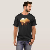 Bärentiergebirge farbenfrohe Coyote Jagd Wild T-Shirt (Vorne ganz)