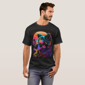 Bark to Future: 80er Synthwave Dog Graphic T-Shirt (Vorne ganz)