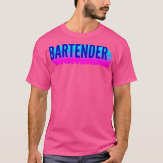Barkeeper mit langem Schatten 2 T-Shirt