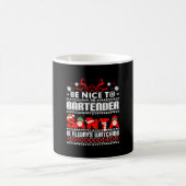 Barkeeper Ugly Christmas Sweater Geschenk Funny Ba Kaffeetasse (Mittel)