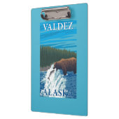 Bärn-Fischen im Fluss- Valdez, Alaska Klemmbrett (Links)