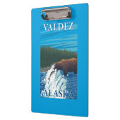 Bärn-Fischen im Fluss- Valdez, Alaska Klemmbrett (Links)