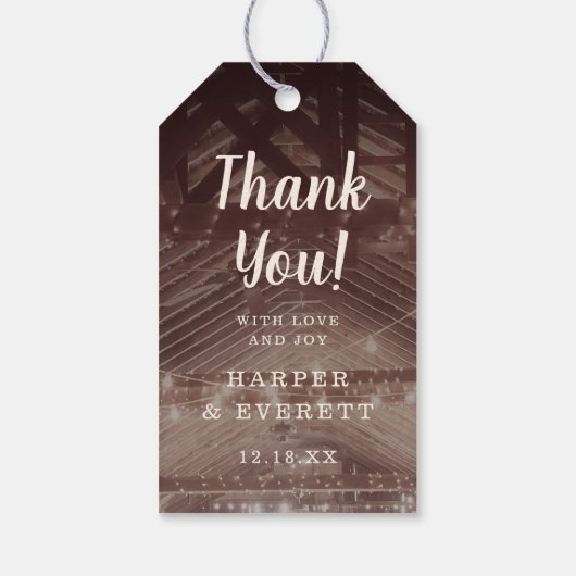 Barn Rafters mit String Lights Wedding Vielen Dank Geschenkanhänger (Rückseite)