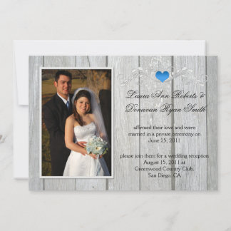 Barn Wood Blue Heart Foto nach Hochzeit Einladung