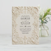 Barock geprägte Vintage-elegante QR-Code-Hochzeit Einladung (Stehend Vorderseite)