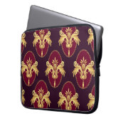 Barock Gold Sconce Magenta Muster Laptopschutzhülle (Vorderseite Links)